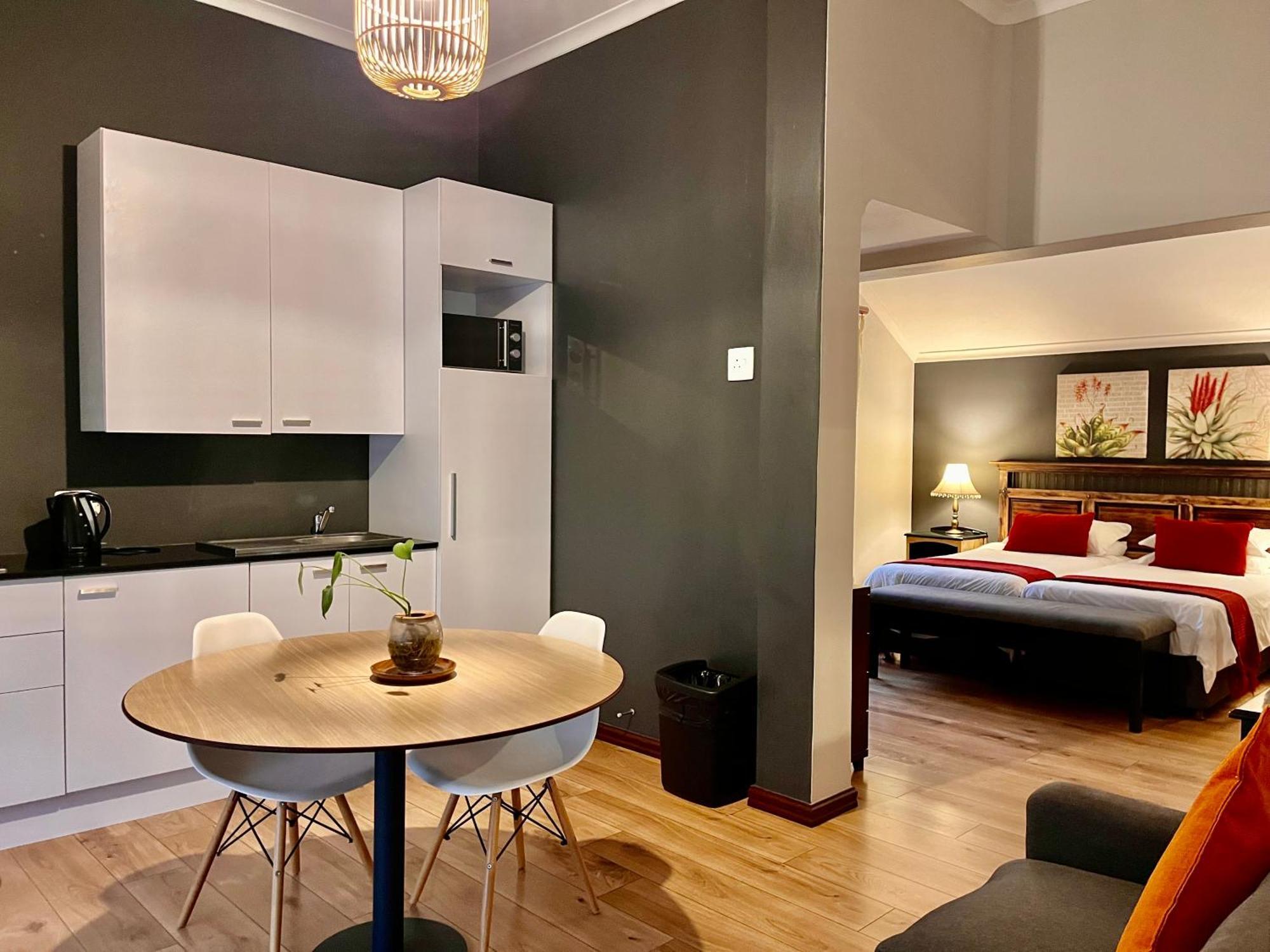 Dunvegan Execu Lodge Edenvale Buitenkant foto
